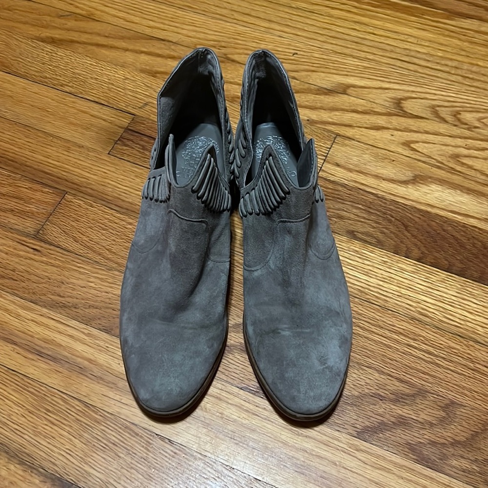 Vince camuto gray booties size 10